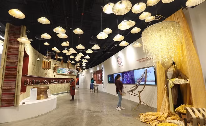 Presentarán moda de brocado vietnamita en Expo Universal 2020 en Dubái ảnh 1