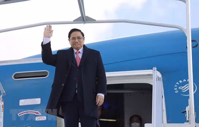 Primer ministro de Vietnam concluye exitosa visita a Francia ảnh 1 Primer ministro de Vietnam concluye exitosa visita a Francia ảnh 1