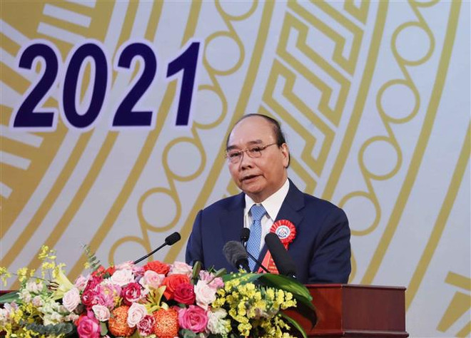 Presidente de Vietnam conmemora 190 aniversario del establecimiento de Lang Son ảnh 2 Presidente de Vietnam conmemora 190 aniversario del establecimiento de Lang Son ảnh 2