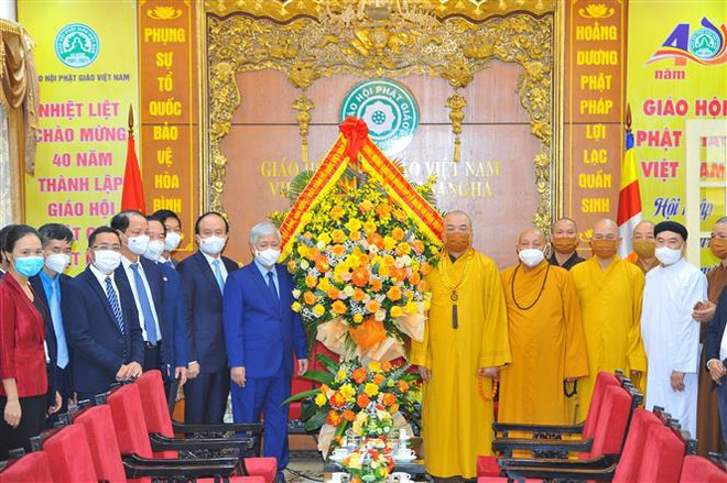 Felicitan a la Sangha Budista de Vietnam por el 40 aniversario de su fundación ảnh 1 Felicitan a la Sangha Budista de Vietnam por el 40 aniversario de su fundación ảnh 1