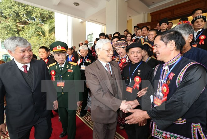 Máximo dirigente partidista de Vietnam destaca aportes de los étnicos ảnh 1 Máximo dirigente partidista de Vietnam destaca aportes de los étnicos ảnh 1