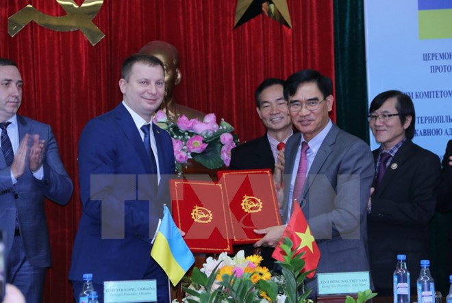 Provincias vietnamita y ucraniana cooperan en desarrollo de parques industriales ảnh 1 Provincias vietnamita y ucraniana cooperan en desarrollo de parques industriales ảnh 1