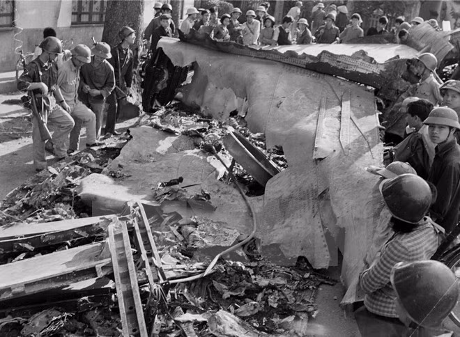 Destacan valiosas lecciones de la batalla aérea de Dien Bien Phu ảnh 1 Destacan valiosas lecciones de la batalla aérea de Dien Bien Phu ảnh 1