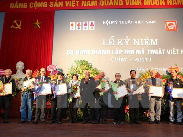 Asociación de Bellas Artes de Vietnam celebra el 60 aniversario de su fundación ảnh 1 Asociación de Bellas Artes de Vietnam celebra el 60 aniversario de su fundación ảnh 1
