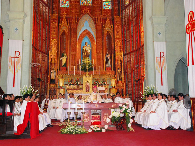 Celebran VII Congreso de Solidaridad Cristiana de Hanoi ảnh 1
