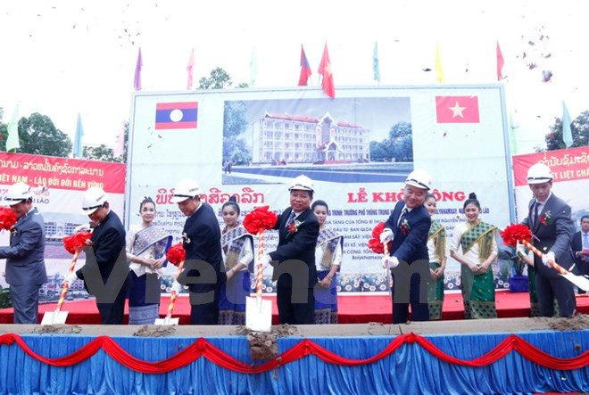 Arranca en Laos construcción de escuela Sithanaxay financiada por Vietnam ảnh 1 Arranca en Laos construcción de escuela Sithanaxay financiada por Vietnam ảnh 1