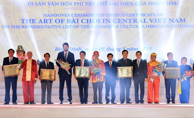 Arte vietnamita de Bai Choi recibe reconocimiento de Patrimonio Cultural Intangible de la Humanidad ảnh 1 Arte vietnamita de Bai Choi recibe reconocimiento de Patrimonio Cultural Intangible de la Humanidad ảnh 1