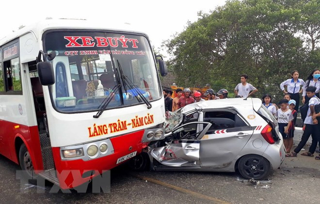 Disminuyen accidentes de tránsito en Vietnam durante días feriados ảnh 1