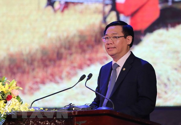 Vietnam traza itinerario concreto para reforma de políticas de salario ảnh 1 Vietnam traza itinerario concreto para reforma de políticas de salario ảnh 1