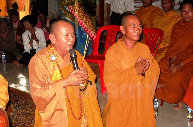 Rinden homenaje a soldados voluntarios vietnamitas en Cambodia ảnh 1 Rinden homenaje a soldados voluntarios vietnamitas en Cambodia ảnh 1