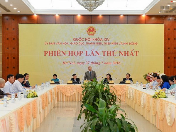 Comisión parlamentaria celebra primera sesión de trabajo ảnh 1 Comisión parlamentaria celebra primera sesión de trabajo ảnh 1