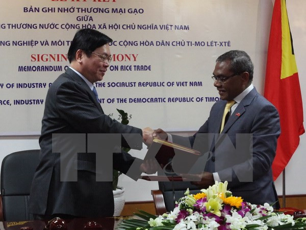 Firman Vietnam y Timor Leste memorando de comercio de arroz ảnh 1