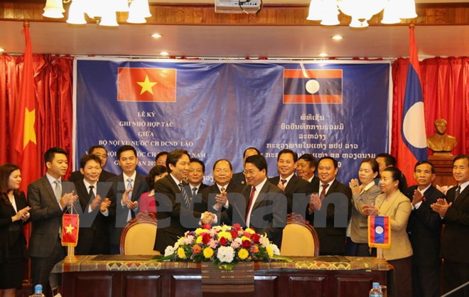 Ministerios de Interior de Vietnam y Laos impulsan cooperación bilateral ảnh 1 Ministerios de Interior de Vietnam y Laos impulsan cooperación bilateral ảnh 1