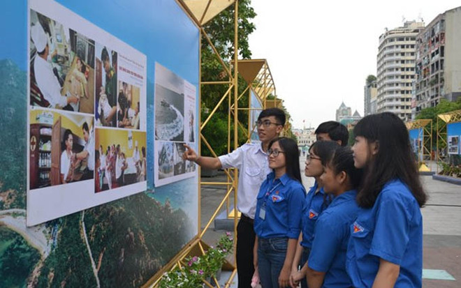 Exhibe Ciudad Ho Chi Minh logros tras 44 años de su liberación ảnh 1 Exhibe Ciudad Ho Chi Minh logros tras 44 años de su liberación ảnh 1