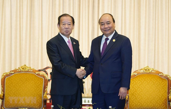 Premier vietnamita recibe al líder del Partido Liberal Democrático de Japón ảnh 1 Premier vietnamita recibe al líder del Partido Liberal Democrático de Japón ảnh 1