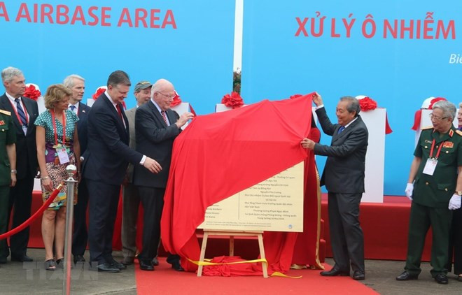 Lanzan proyecto de descontaminación de dioxina en el aeropuerto de Bien Hoa ảnh 1 Lanzan proyecto de descontaminación de dioxina en el aeropuerto de Bien Hoa ảnh 1