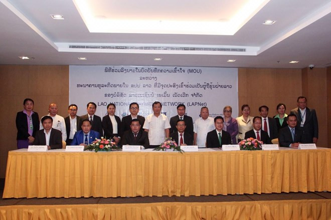 Laos impulsa el sistema de pago mediante bancos ảnh 1 Laos impulsa el sistema de pago mediante bancos ảnh 1