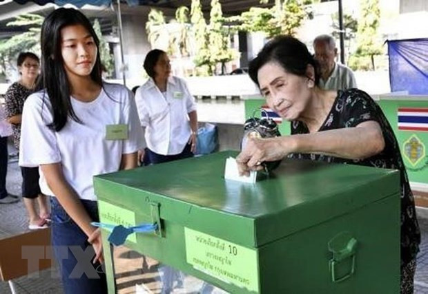 Repite Tailandia en seis colegios electorales las votaciones de comicios generales ảnh 1 Repite Tailandia en seis colegios electorales las votaciones de comicios generales ảnh 1