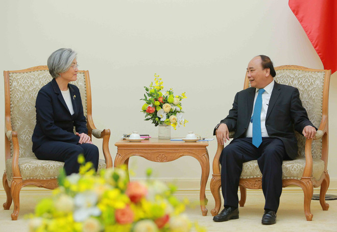 Premier vietnamita insta a fortalecer cooperación económica con Sudcorea ảnh 1