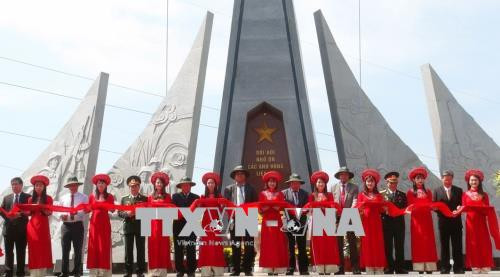 Inauguran en provincia vietnamita monumentos dedicados a mártires en Ofensiva General de 1968 ảnh 1 Inauguran en provincia vietnamita monumentos dedicados a mártires en Ofensiva General de 1968 ảnh 1