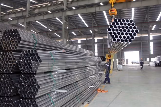 Empresa de acero Vietnam- Italia busca atraer inversiones extranjeras ảnh 1