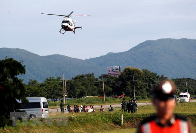 Se eleva a 11 el número de niños tailandeses rescatados de cueva inundada ảnh 1