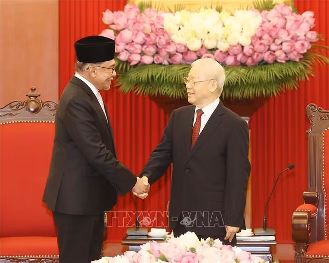 Máximo dirigente partidista vietnamita se reúne con premier malasio ảnh 1