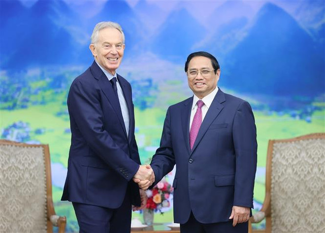 Premier vietnamita sugiere apoyo de Tony Blair en transformación digital ảnh 1