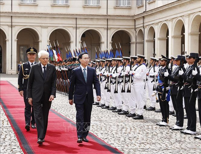 Efectúan ceremonia oficial de bienvenida al presidente vietnamita en Italia ảnh 1 Efectúan ceremonia oficial de bienvenida al presidente vietnamita en Italia ảnh 1