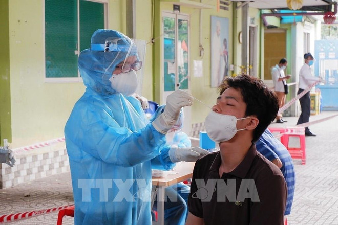 Ciudad Ho Chi Minh traza soluciones en respuesta a variante Ómicron en ocasión del Tet ảnh 2 Ciudad Ho Chi Minh traza soluciones en respuesta a variante Ómicron en ocasión del Tet ảnh 2
