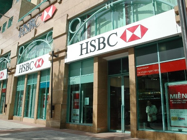 Primer banco en Vietnam estrena tarjetas de pago hechas con plástico reciclable ảnh 1 Primer banco en Vietnam estrena tarjetas de pago hechas con plástico reciclable ảnh 1