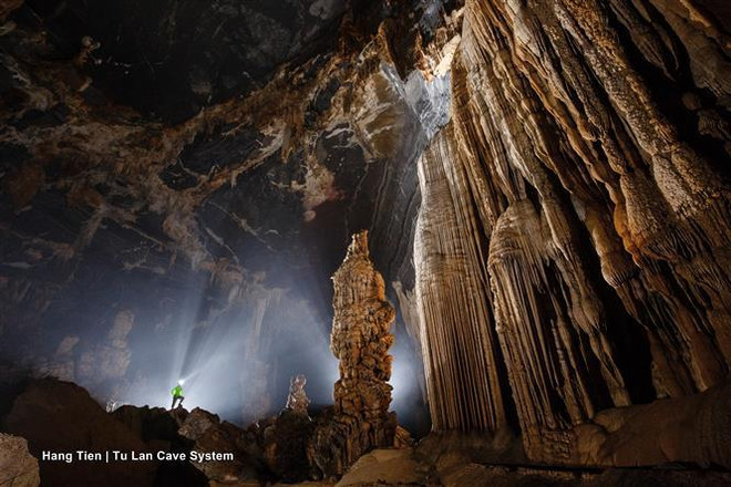 Tour a cueva Son Doong capta atención especial de turistas en Vietnam ảnh 2 Tour a cueva Son Doong capta atención especial de turistas en Vietnam ảnh 2