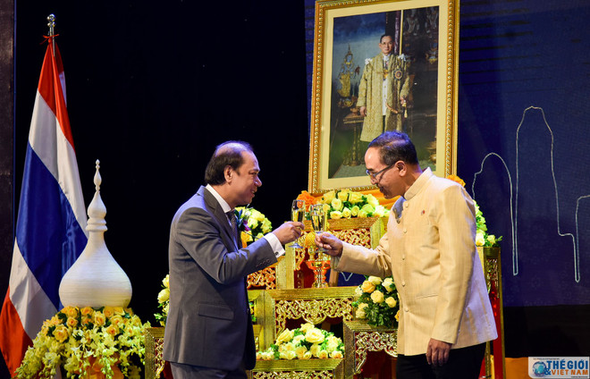 Celebran en Hanoi Día Nacional de Tailandia ảnh 1 Celebran en Hanoi Día Nacional de Tailandia ảnh 1