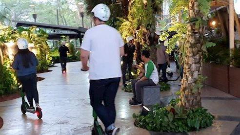 Planea Yakarta prohibir los vehículos eléctricos de dos ruedas ảnh 1 Planea Yakarta prohibir los vehículos eléctricos de dos ruedas ảnh 1