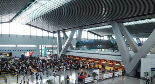 Cierra Filipinas Aeropuerto Internacional de Manila por el tifón Kammuri ảnh 1 Cierra Filipinas Aeropuerto Internacional de Manila por el tifón Kammuri ảnh 1