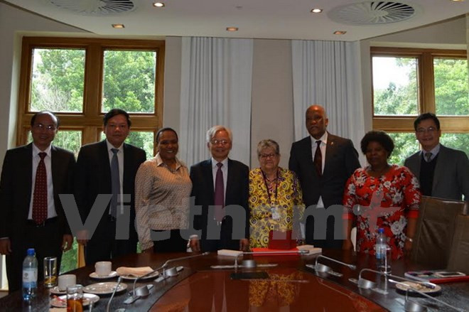 Fomentan Vietnam y Sudáfrica cooperación en formación ảnh 1 Fomentan Vietnam y Sudáfrica cooperación en formación ảnh 1