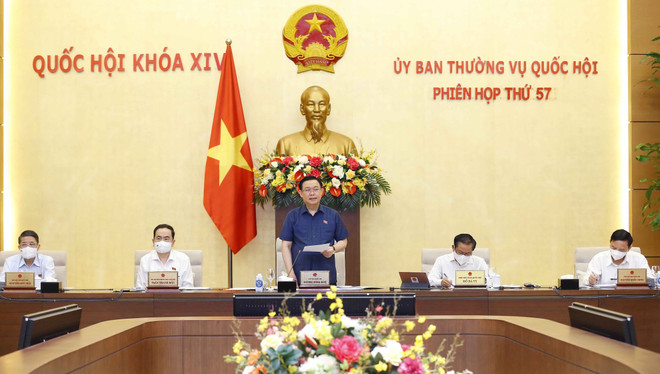 Sesiona reunión 57 del Comité Permanente del Parlamento vietnamita ảnh 1 Sesiona reunión 57 del Comité Permanente del Parlamento vietnamita ảnh 1
