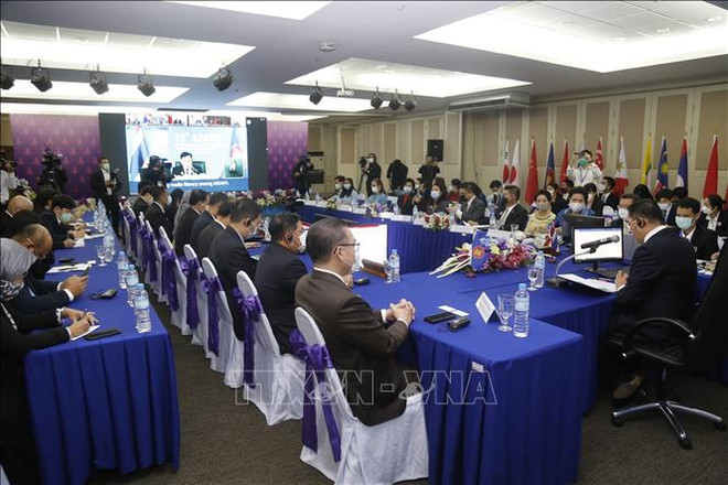 Ministros de información de la ASEAN debaten sobre la comunidad digital ảnh 1