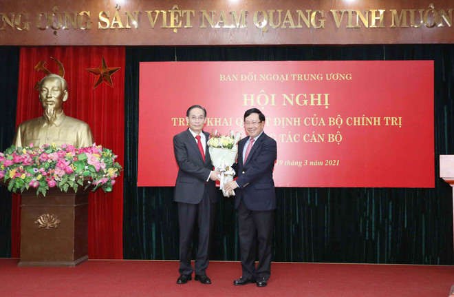 Designan a nuevo jefe de Comisión de Asuntos Exteriores del Partido Comunista de Vietnam ảnh 1 Designan a nuevo jefe de Comisión de Asuntos Exteriores del Partido Comunista de Vietnam ảnh 1