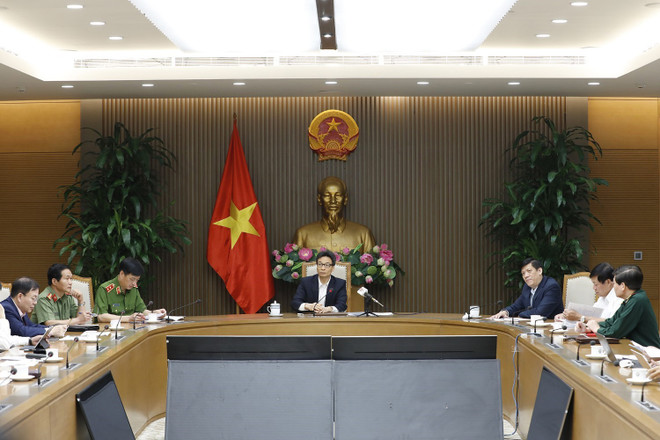 Discuten medidas destinadas a aplicación de “pasaporte de vacunas” en Vietnam ảnh 1 Discuten medidas destinadas a aplicación de “pasaporte de vacunas” en Vietnam ảnh 1
