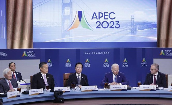 Presidente vietnamita asiste a Diálogo Informal de Líderes de APEC ảnh 1 Presidente vietnamita asiste a Diálogo Informal de Líderes de APEC ảnh 1
