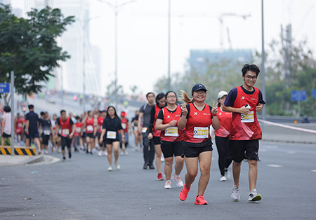 Participarán 15 mil corredores en maratón internacional Techcombank de Ciudad Ho Chi Minh ảnh 1 Participarán 15 mil corredores en maratón internacional Techcombank de Ciudad Ho Chi Minh ảnh 1