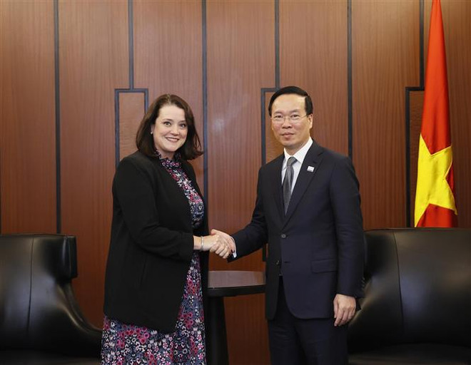 Presidente de Vietnam recibe al gobernador del estado de California ảnh 2 Presidente de Vietnam recibe al gobernador del estado de California ảnh 2