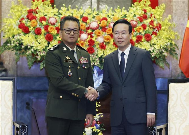 Agoban por agilizar lazos entre ministerios de Defensa de Vietnam y Camboya ảnh 1