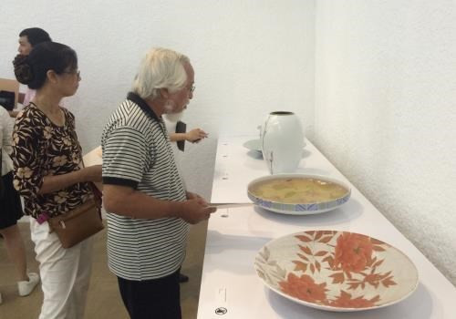 Abierta exposición de cerámica japonesa en Ciudad Ho Chi Minh ảnh 1 Abierta exposición de cerámica japonesa en Ciudad Ho Chi Minh ảnh 1