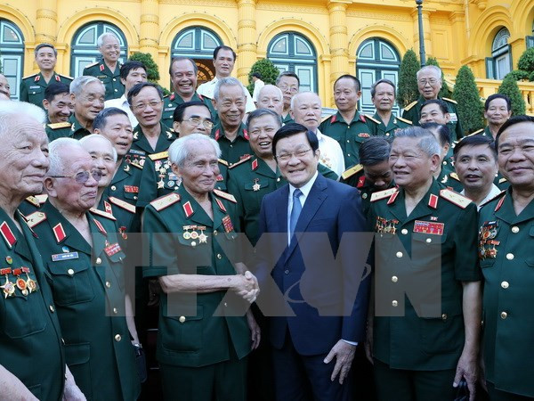Urgen a veteranos seguir tradición heroica para desarrollo nacional ảnh 1 Urgen a veteranos seguir tradición heroica para desarrollo nacional ảnh 1