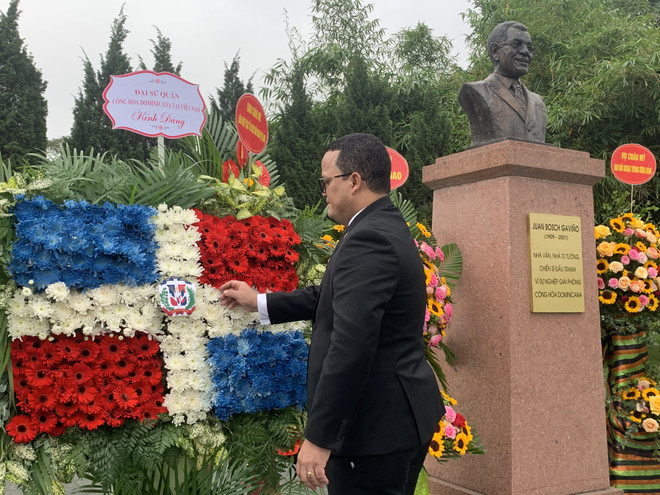Elogia embajador dominicano legado del Presidente Ho Chi Minh ảnh 1 Elogia embajador dominicano legado del Presidente Ho Chi Minh ảnh 1