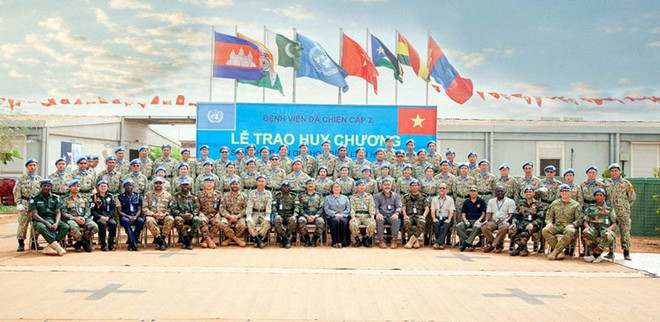 Cascos azules vietnamitas reciben medallas de la ONU por su labor en Sudán del Sur ảnh 3 Cascos azules vietnamitas reciben medallas de la ONU por su labor en Sudán del Sur ảnh 3