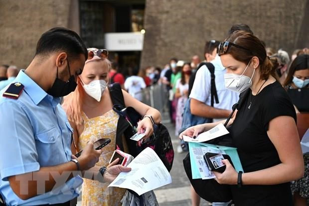 Vietnam se esmera en crear condiciones favorables para visitantes internacionales ảnh 1 Vietnam se esmera en crear condiciones favorables para visitantes internacionales ảnh 1