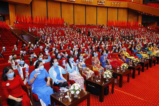 XIII Congreso Nacional de las Mujeres de Vietnam culmina con éxito ảnh 2 XIII Congreso Nacional de las Mujeres de Vietnam culmina con éxito ảnh 2